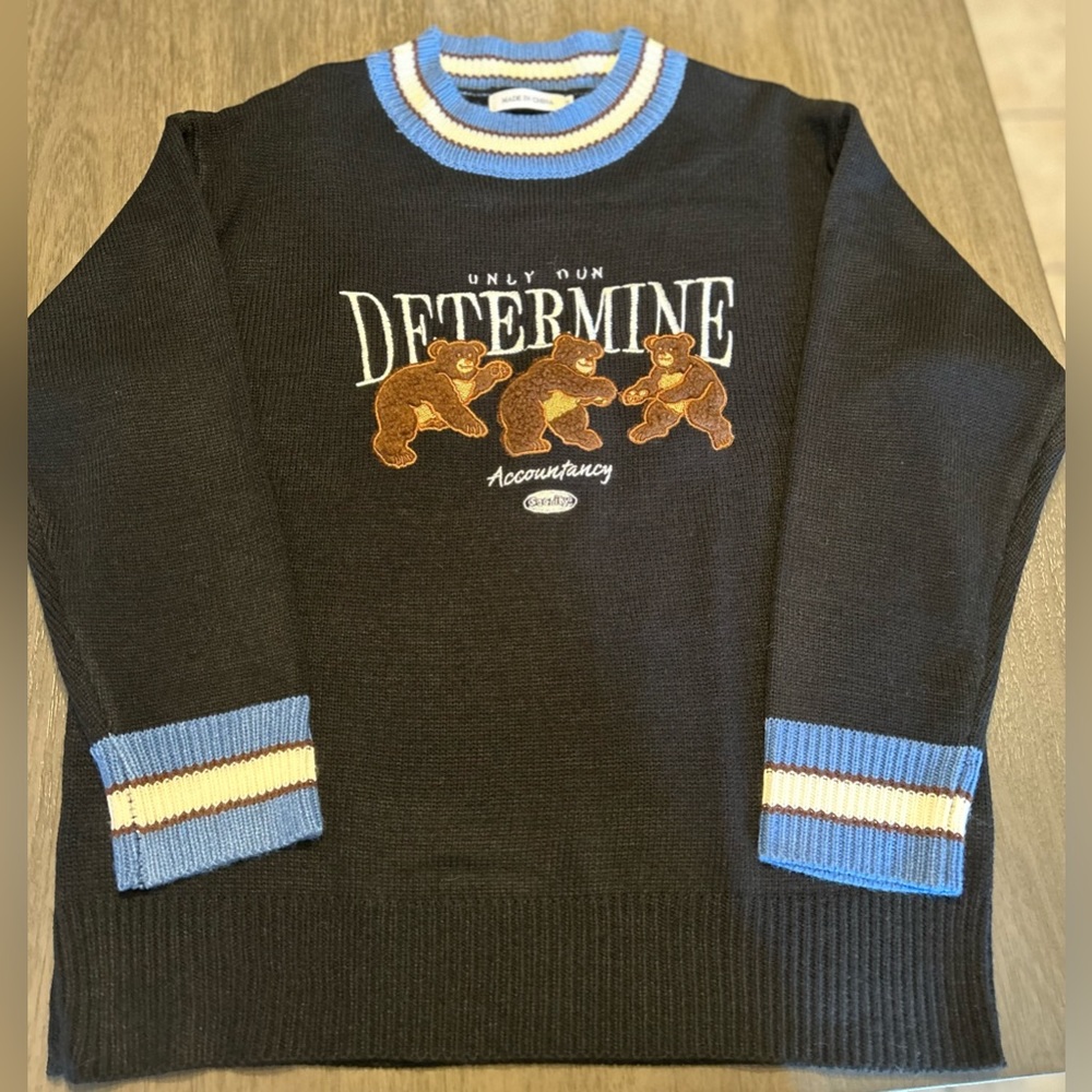 Determine three brown bears sweater